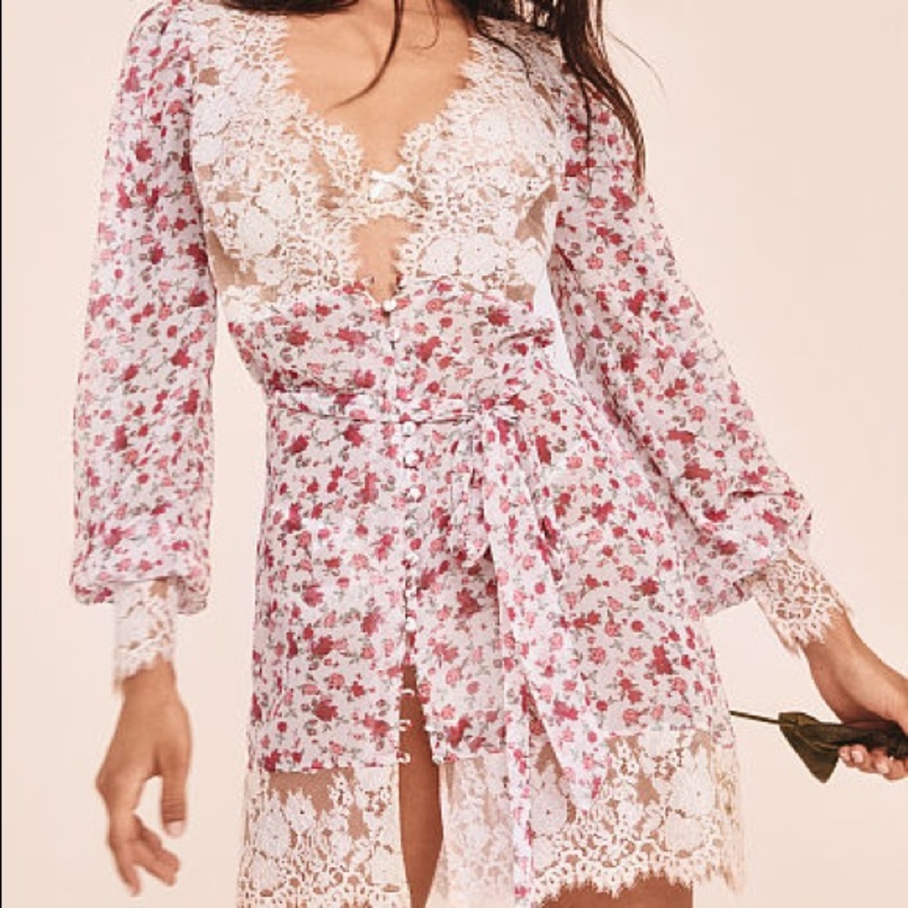 NWT For Love & Lemons Floral Robe XS